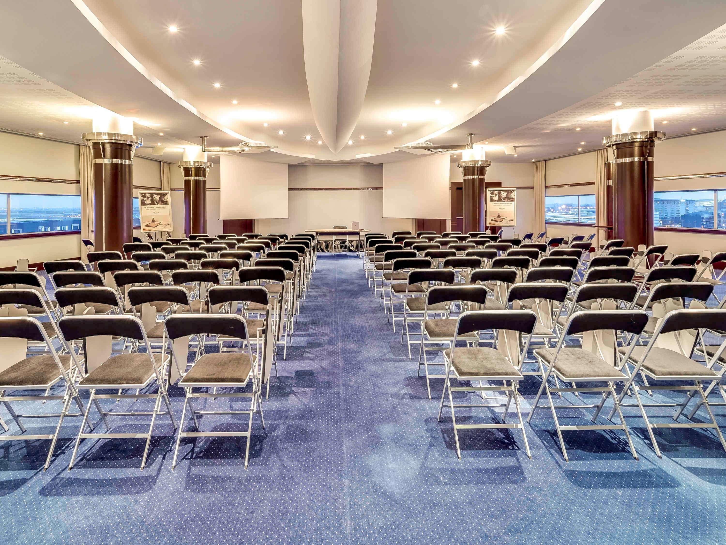 Mercure Paris Cdg Airport & Convention 4* Roissy-en-France